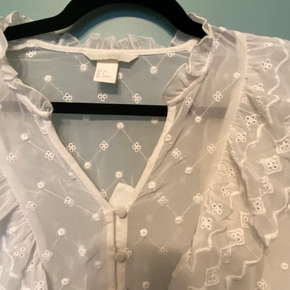 Women's blouse - Picture 3 of 3